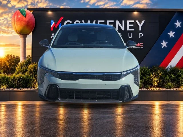 Used 2025 Gray Kia GT-Line image 8