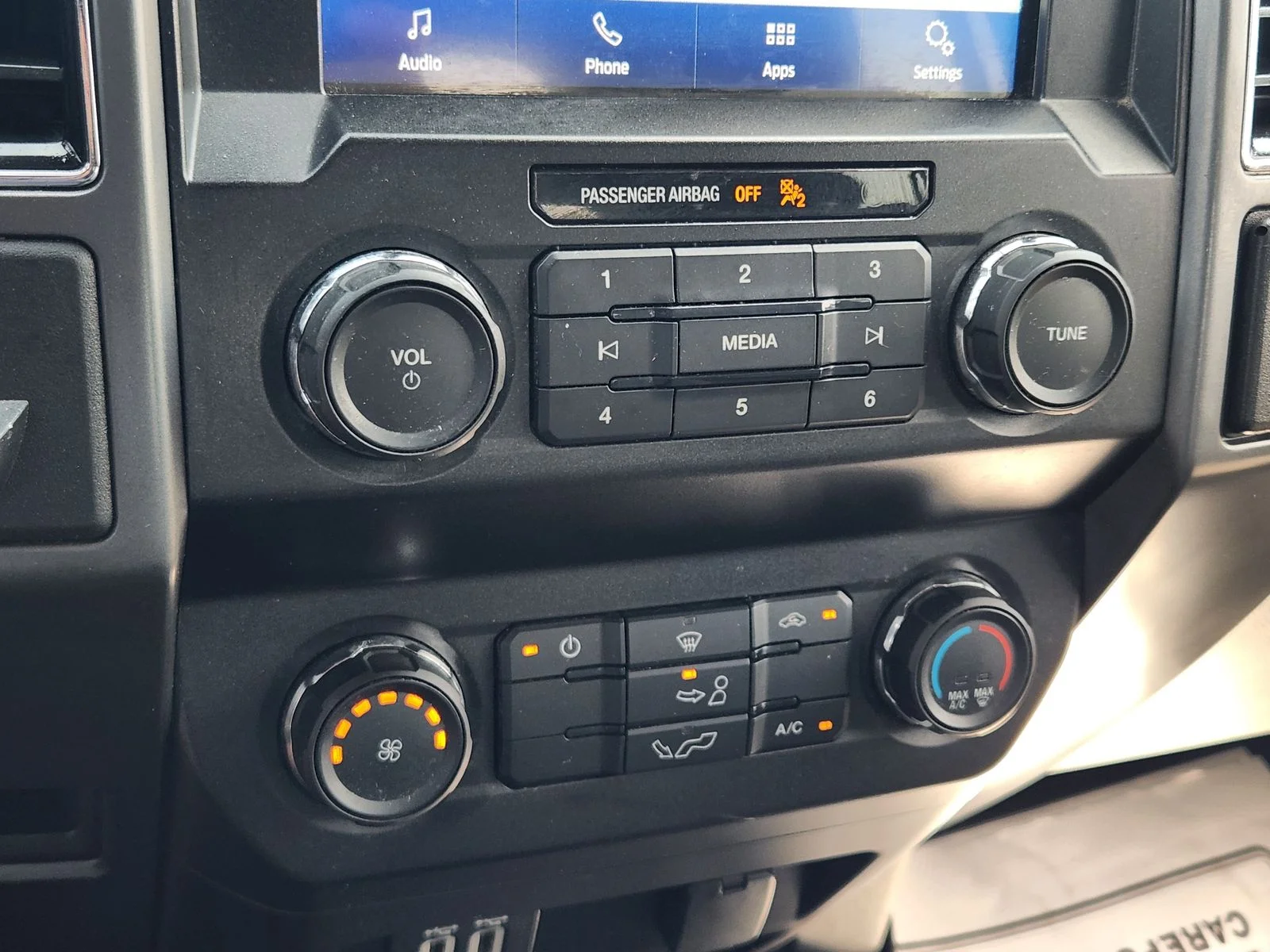 Used 2020 Gray Ford XLT image 18