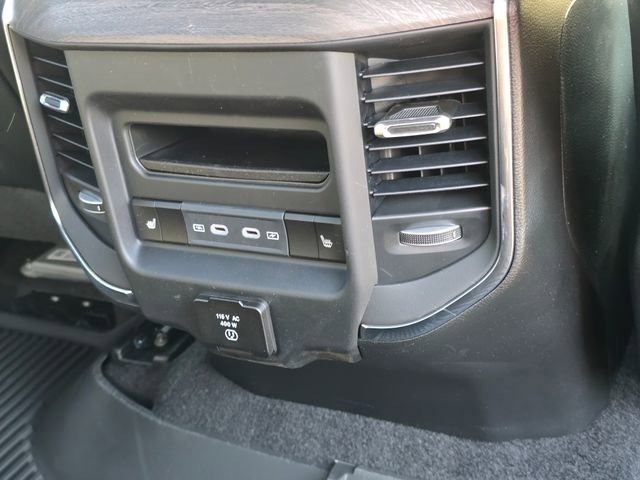 New 2026 Diamond Black Crystal Pearl-Coat Exterior Paint RAM Laramie image 46