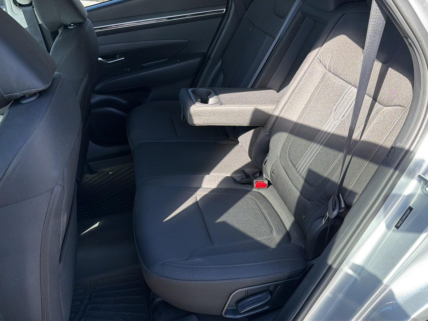 Used 2024 Shimmering Silver Hyundai SEL image 21