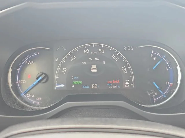 Used 2025 Midnight Black Metallic Toyota LE image 18
