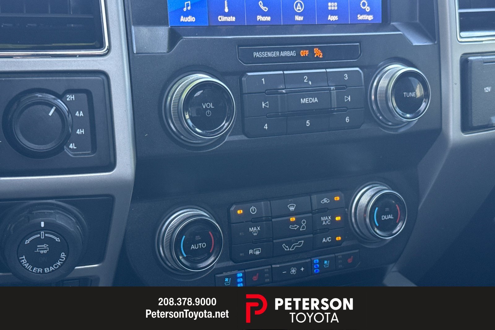 Used 2020 White Ford Lariat image 19