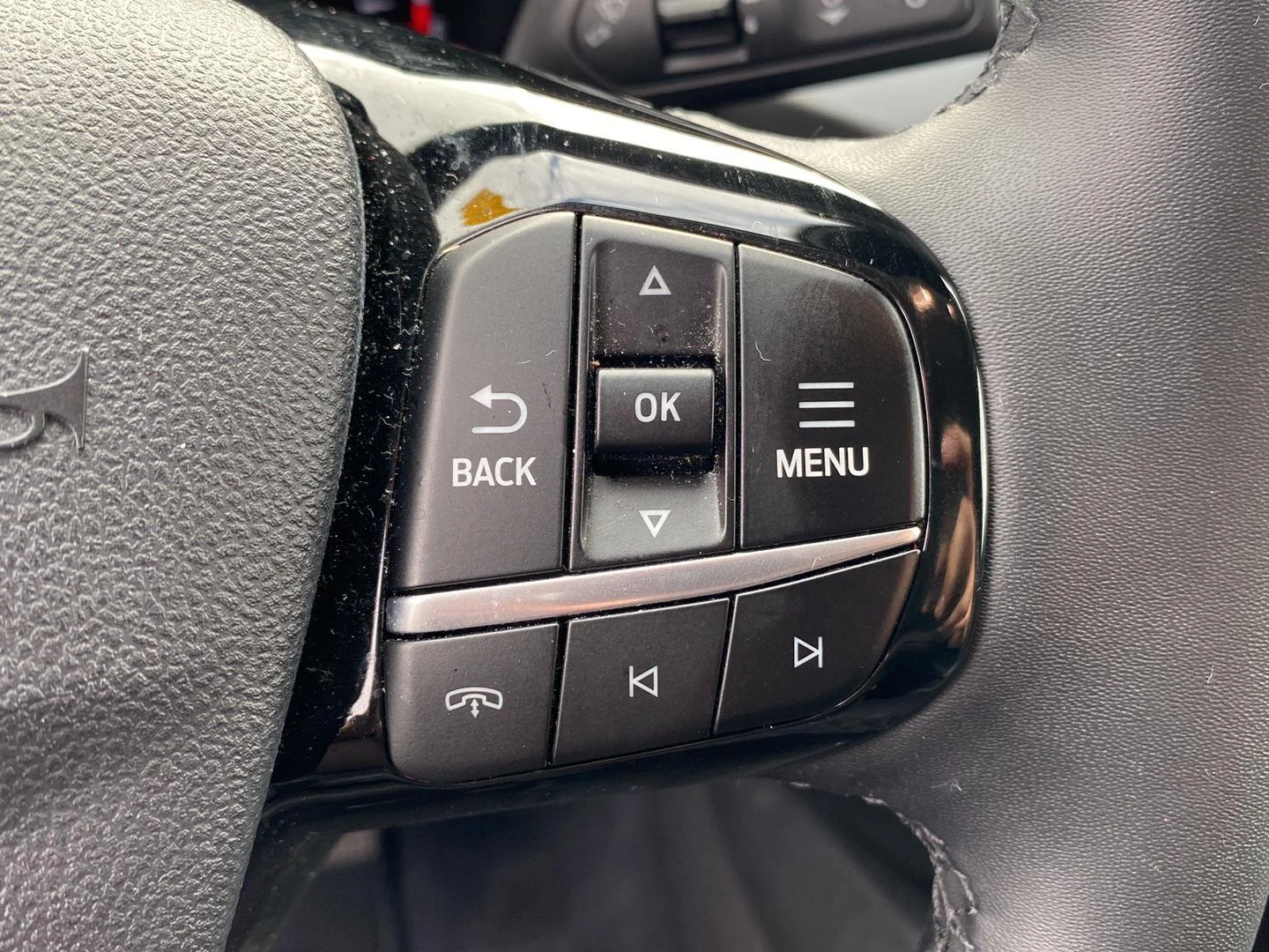 Used 2023 Carbonized Gray Ford Active image 19
