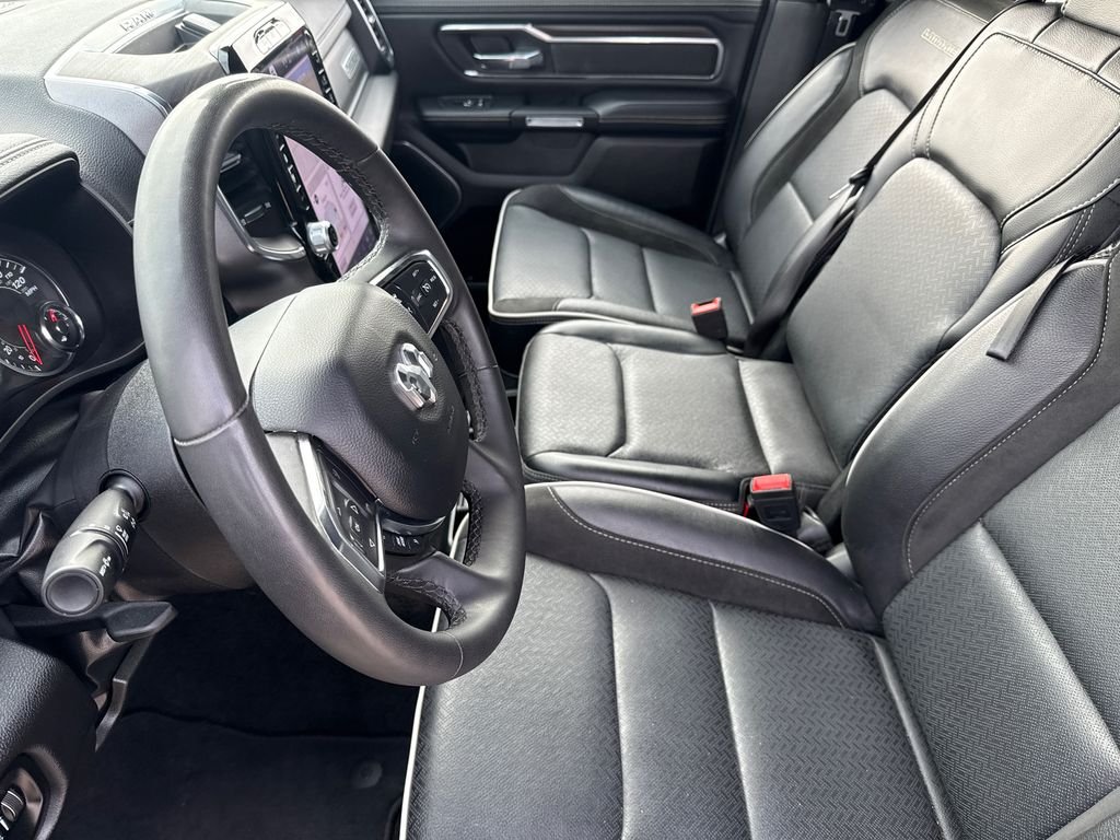 Used 2025 Silver Ram Laramie image 19