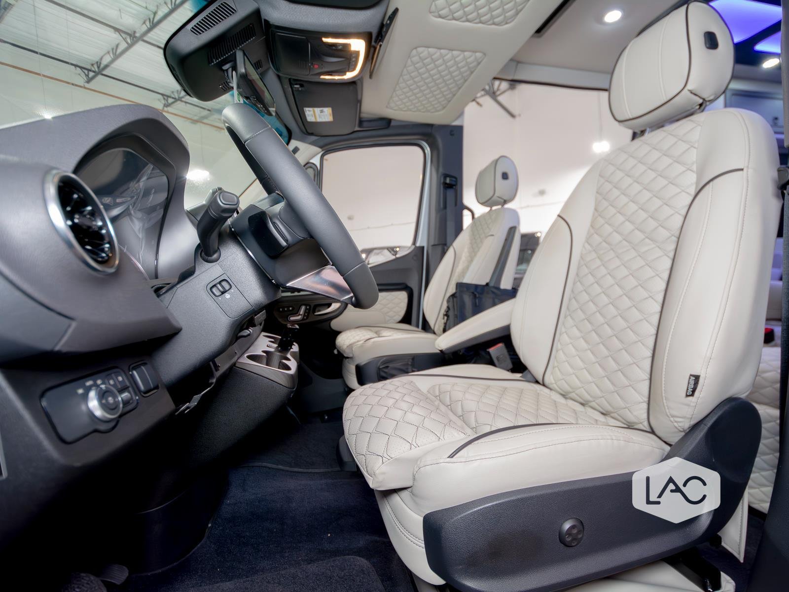 New 2026 Hightech Silver OGV LUXURY COACH AWD ADV PKG 2.1 w/ Comfort Seats image 27