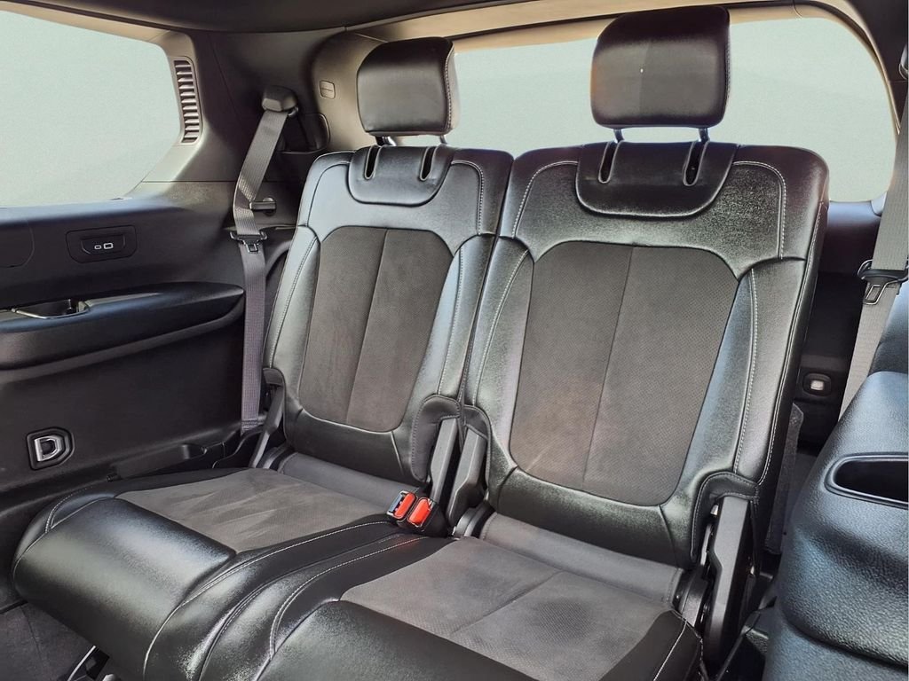 Used 2023 Gray Jeep Altitude image 14