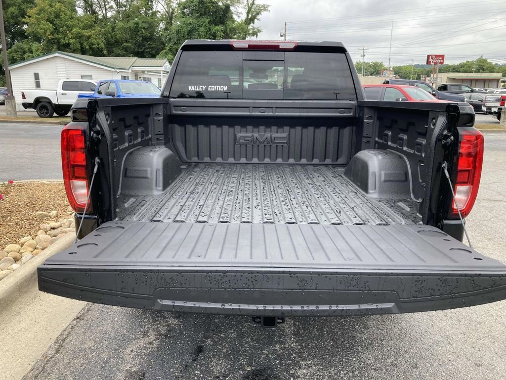2026 GMC Sierra 1500 SLE - Photo 11