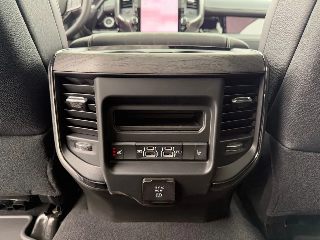 2026 RAM 3500 Limited - Photo 43