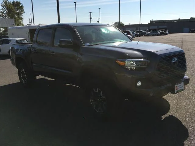 Certified Used 2022 MAGNETIC GRAY MET. Toyota  image 10
