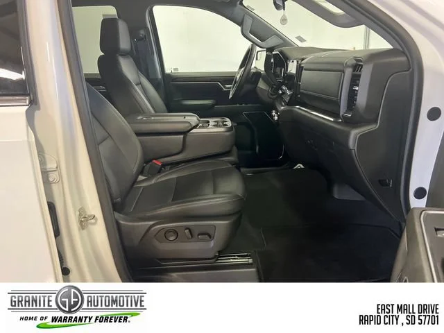 2024 GMC Sierra 1500 SLT - Photo 33