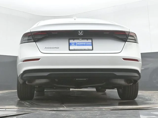 New 2026 Platinum White Pearl Honda LX image 47