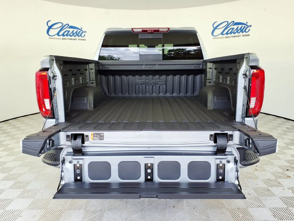 New 2026 Sterling Metallic GMC AT4 image 5