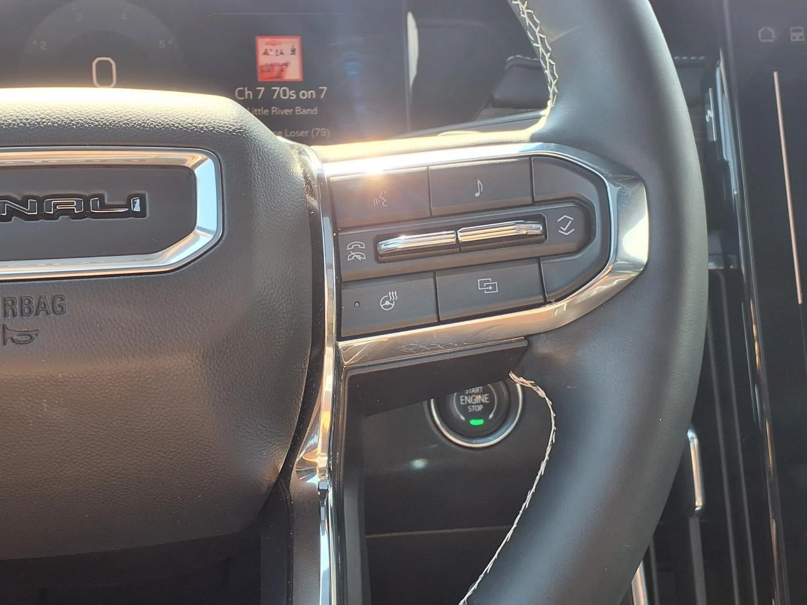 Used 2025 Ebony Twilight Metallic GMC AWD Denali image 20