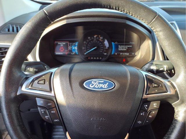 Used 2024  Ford SEL image 10