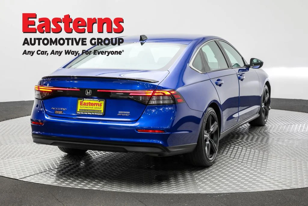 Used 2023 Blue Honda Sport image 5