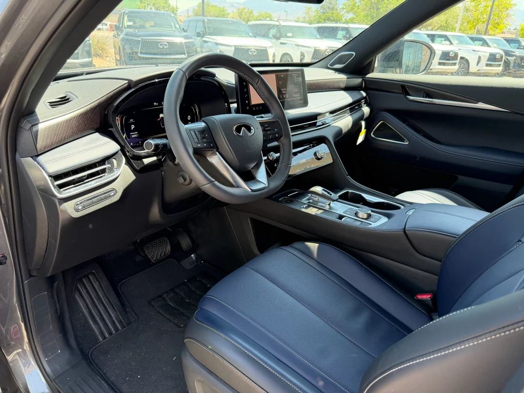 Certified Used 2026 Graphite Shadow INFINITI SPORT image 9