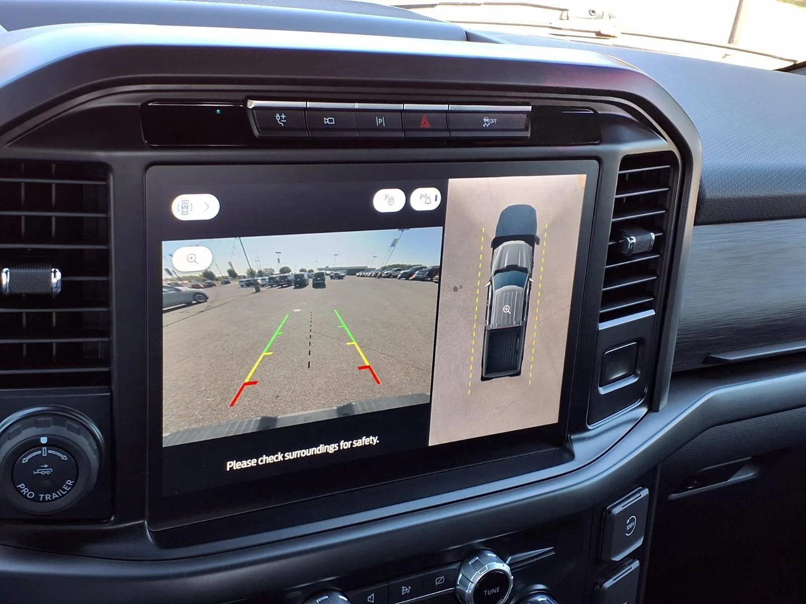 Used 2024 Avalanche Ford XLT image 4