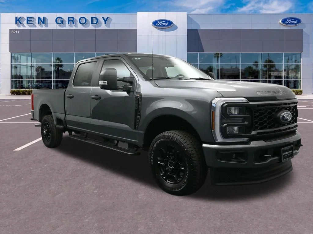 New 2026 Gray Ford XL image 1