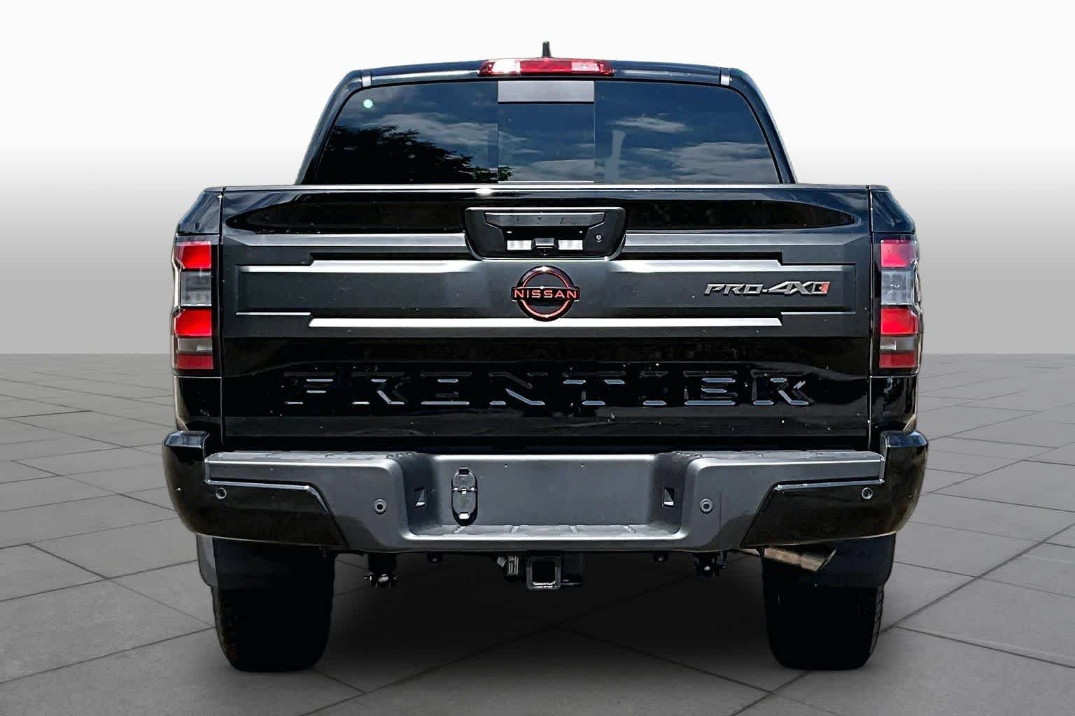 New 2027 Super Black Nissan PRO-4X image 4
