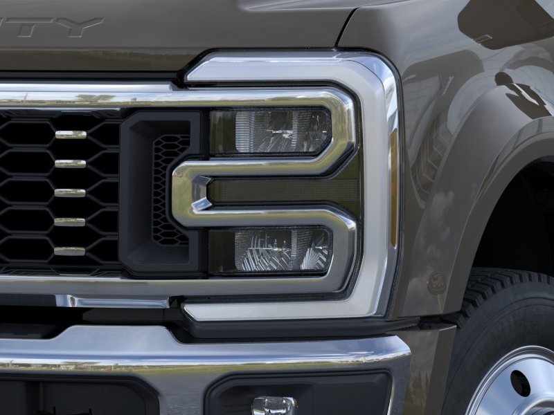 New 2026 Marsh Gray Ford F-450® King Ranch® image 18