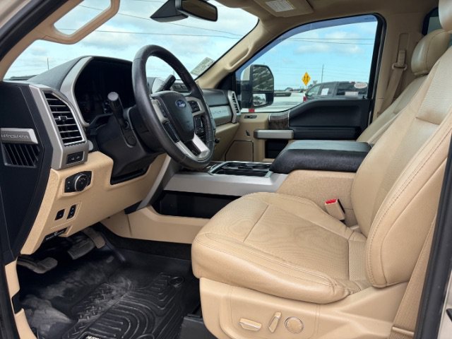 Used 2017 Tan Ford Lariat image 14
