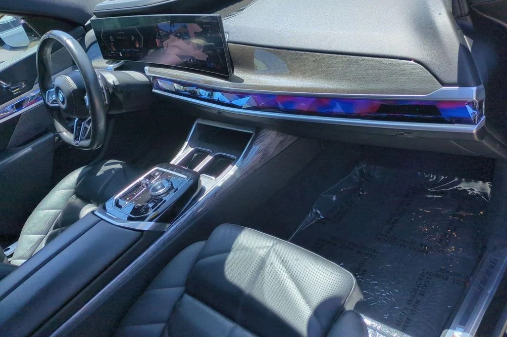 2023 BMW 7 Series 740i - Photo 19