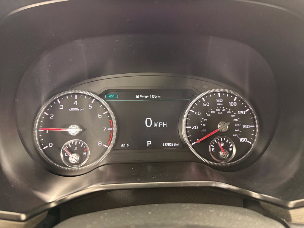 Used 2022 Glacial White Pearl Kia SX image 38