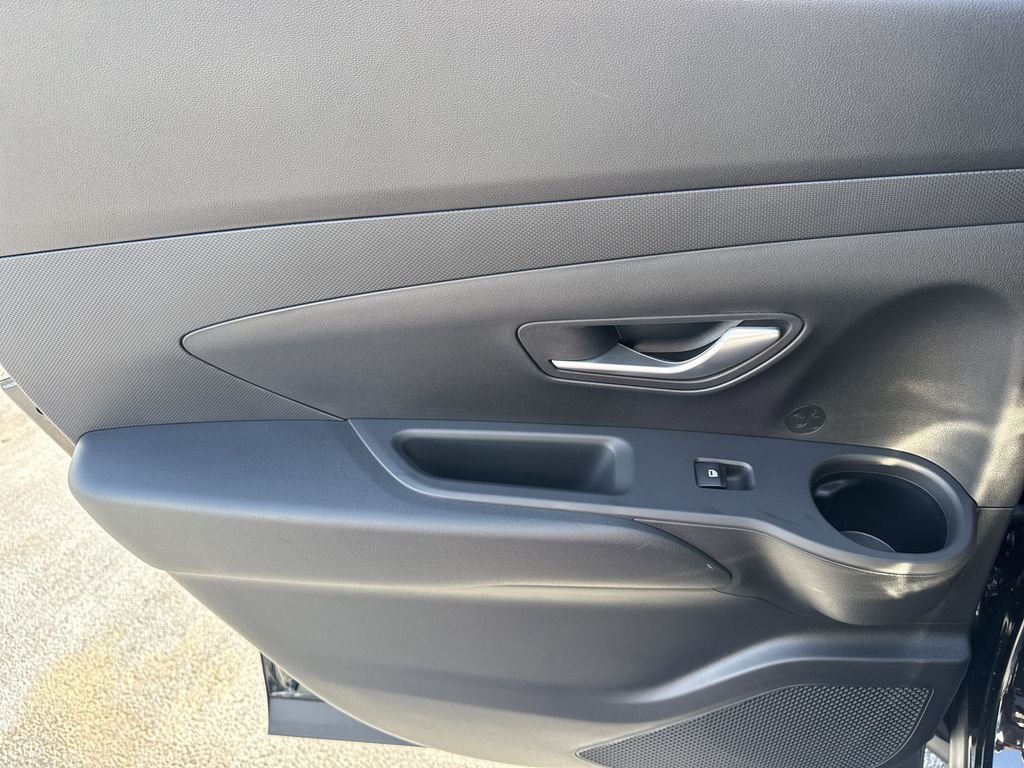 Used 2023 Black Hyundai NIGHT image 21