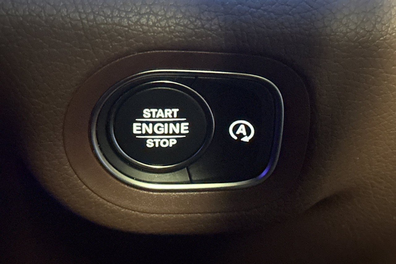 Used 2026 Black Mercedes-Benz GLS 450 image 23
