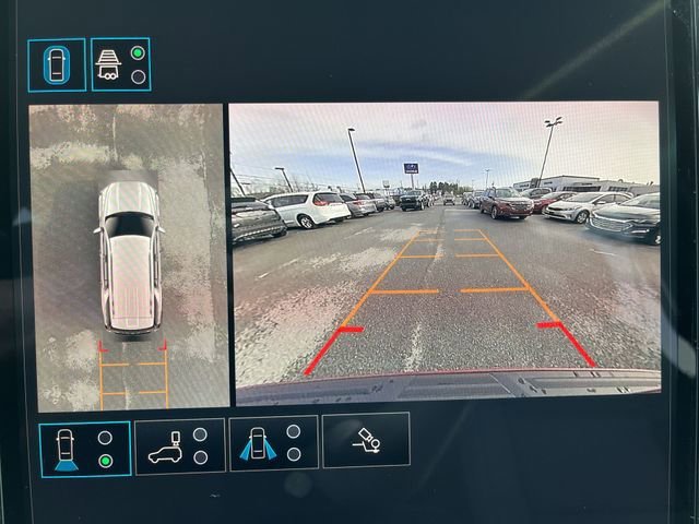 2026 GMC Yukon AT4 - Photo 25