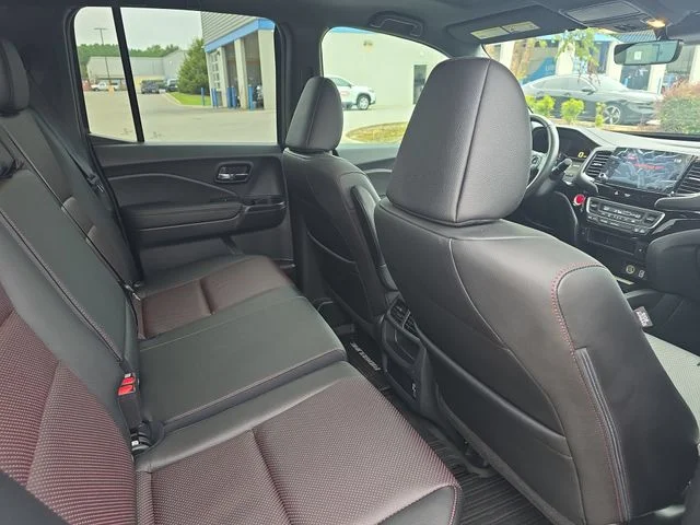Used 2023 Gray Honda Black Edition image 12