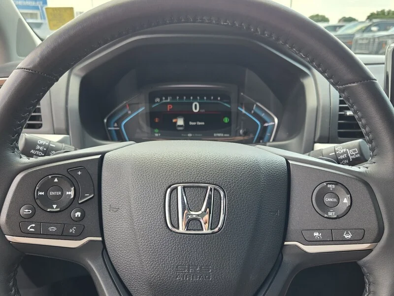 Used 2024 Modern Steel Metallic Honda EX-L image 27