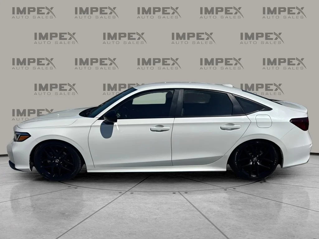 Used 2025 White Honda Sport image 2