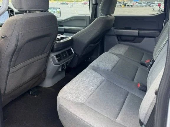 Used 2021 Silver Metallic Ford XLT image 4