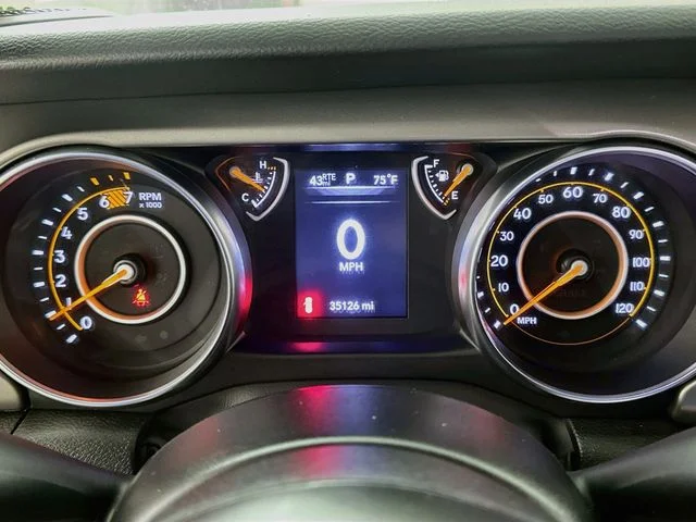 Certified Used 2022 Gray Jeep Sport image 16