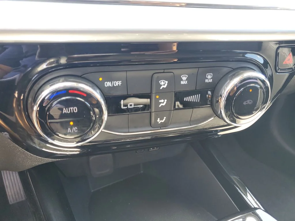 Used 2025 Gray Chevrolet LT image 20