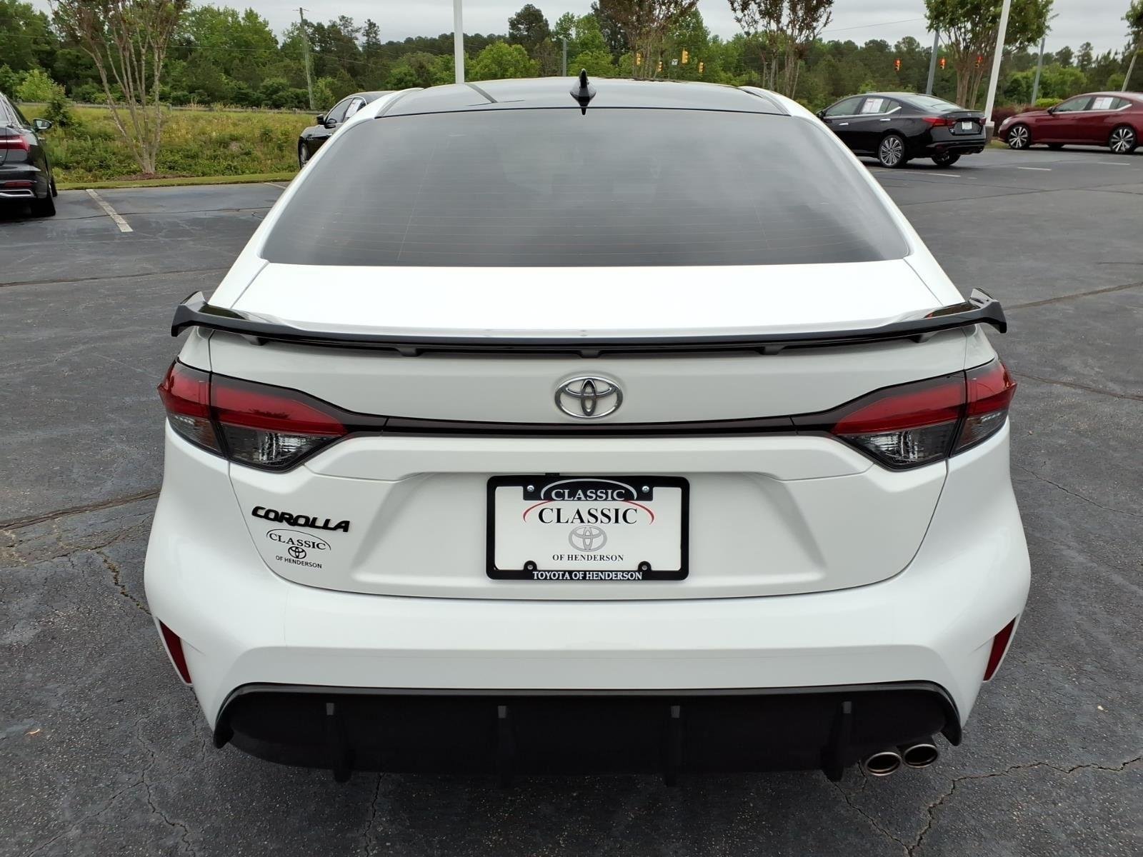 Used 2025 Ice Cap/Midnight Black Metallic Toyota FX image 8
