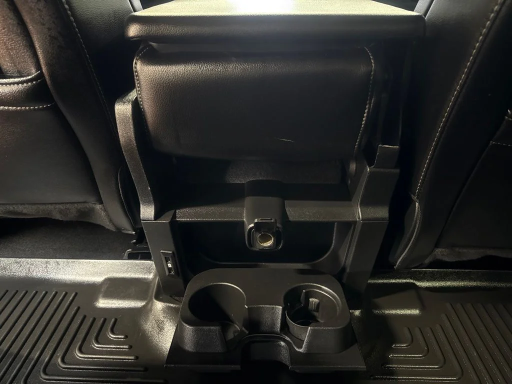 Used 2020 Oxford White Ford Lariat image 14