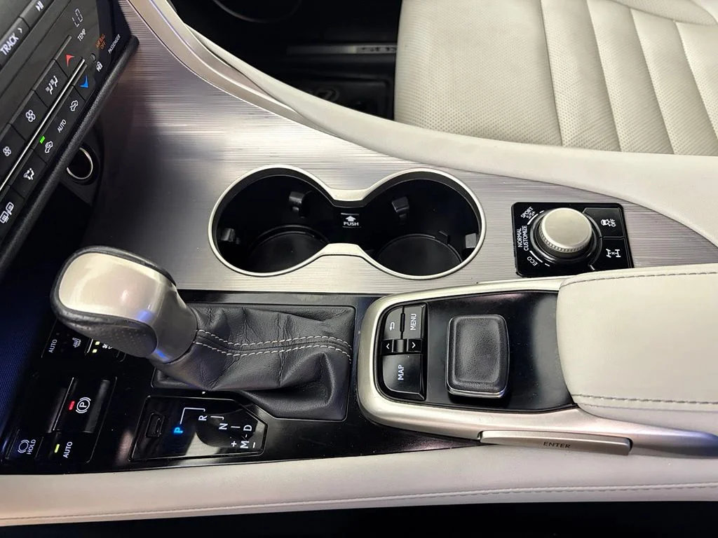 Used 2016 White Lexus 350 F Sport image 32