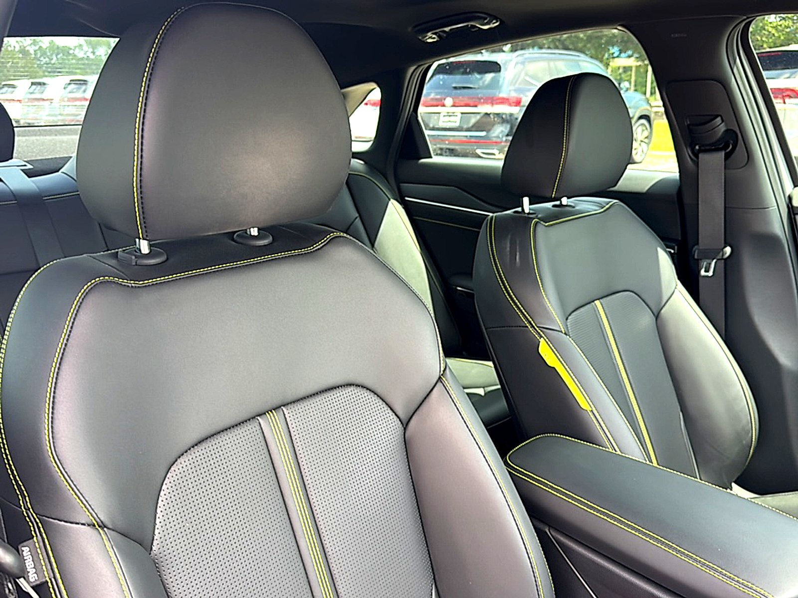 Used 2025 Wolf Gray Kia GT image 25