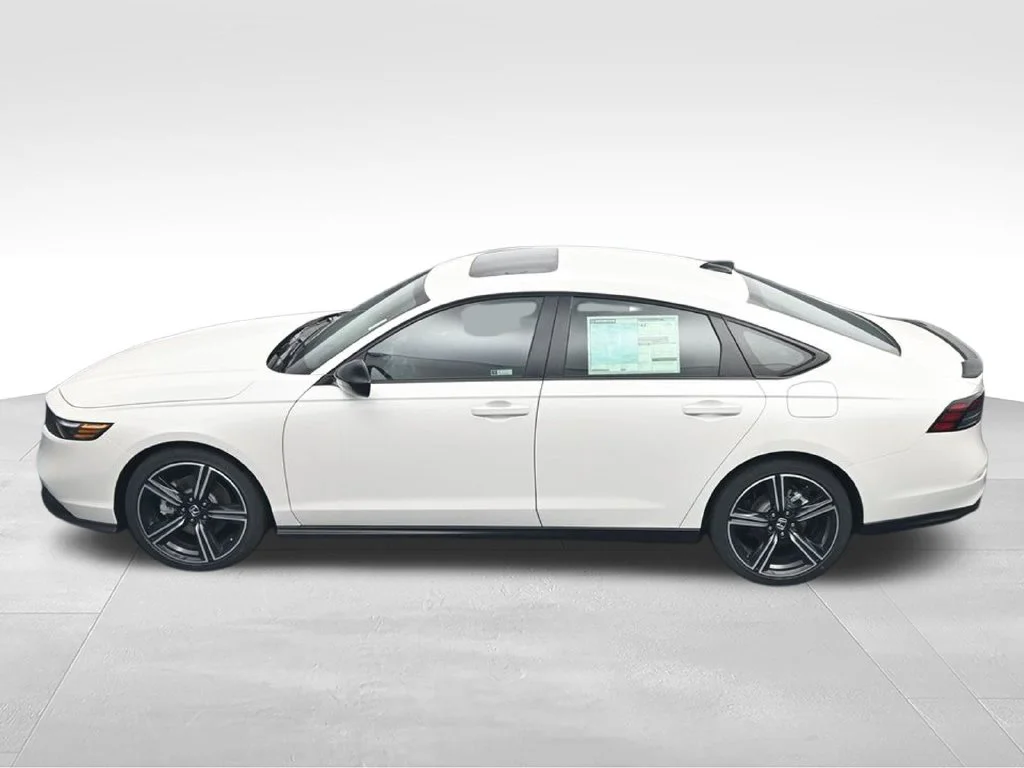 New 2026 Platinum White Pearl Honda Sport image 31
