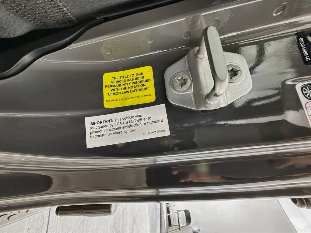 Used 2023 Gray Jeep Sahara 4xe image 33