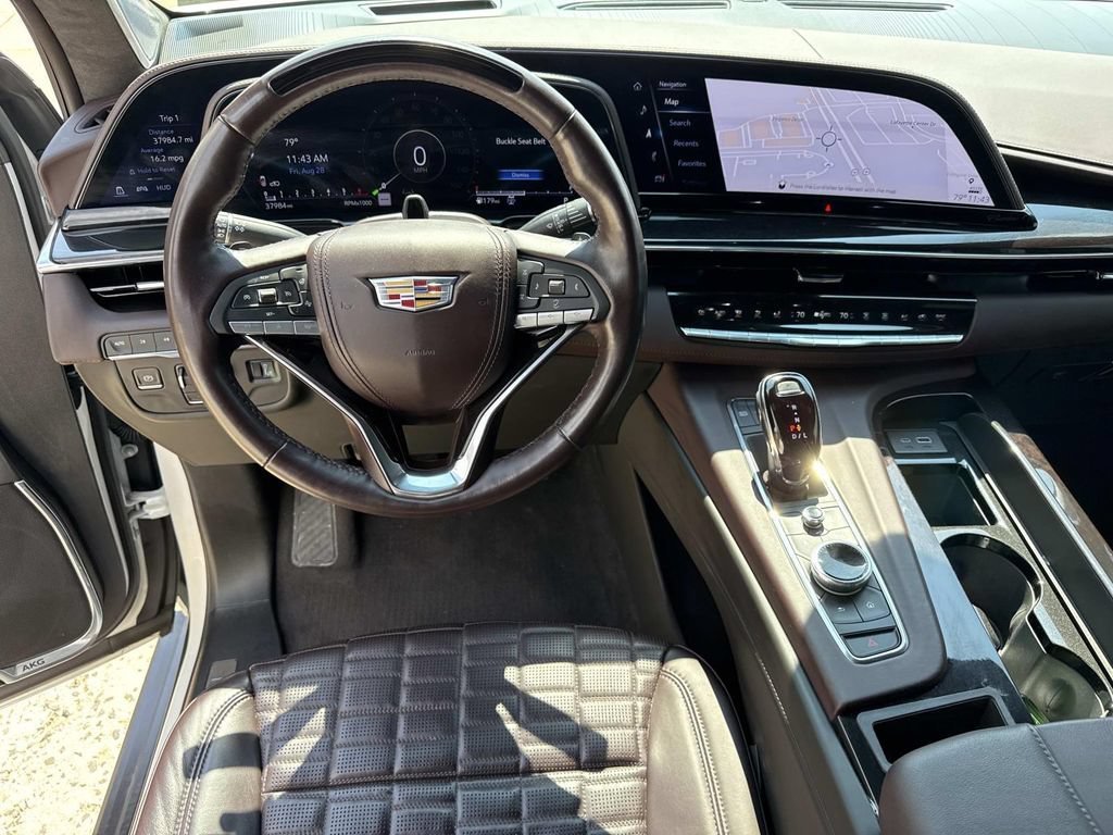 Certified Used 2023 CRYSTAL WHITE TRICOAT Cadillac 4WD Sport Platinum image 10