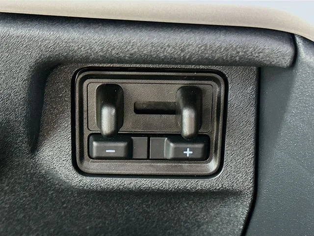 New 2025 Gray Ford Active image 22