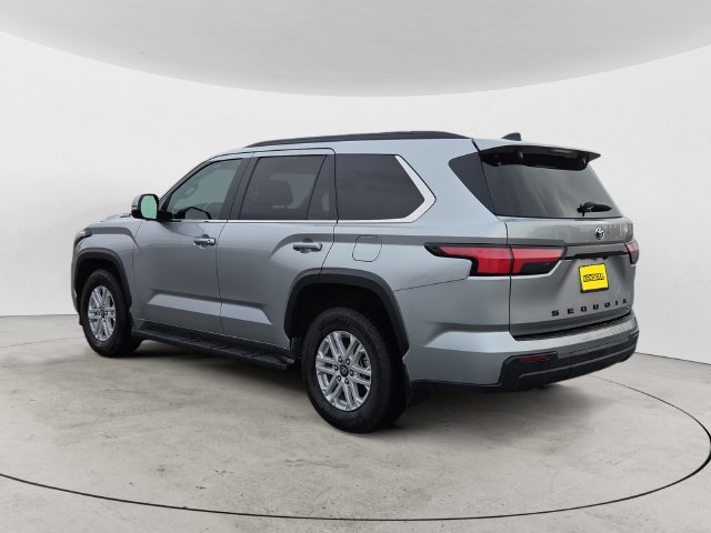 Used 2025 Silver Toyota SR5 image 7