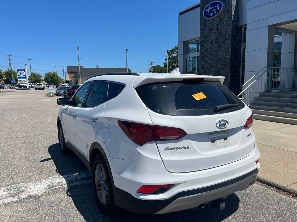 Used 2017 White Hyundai 2.4 image 6