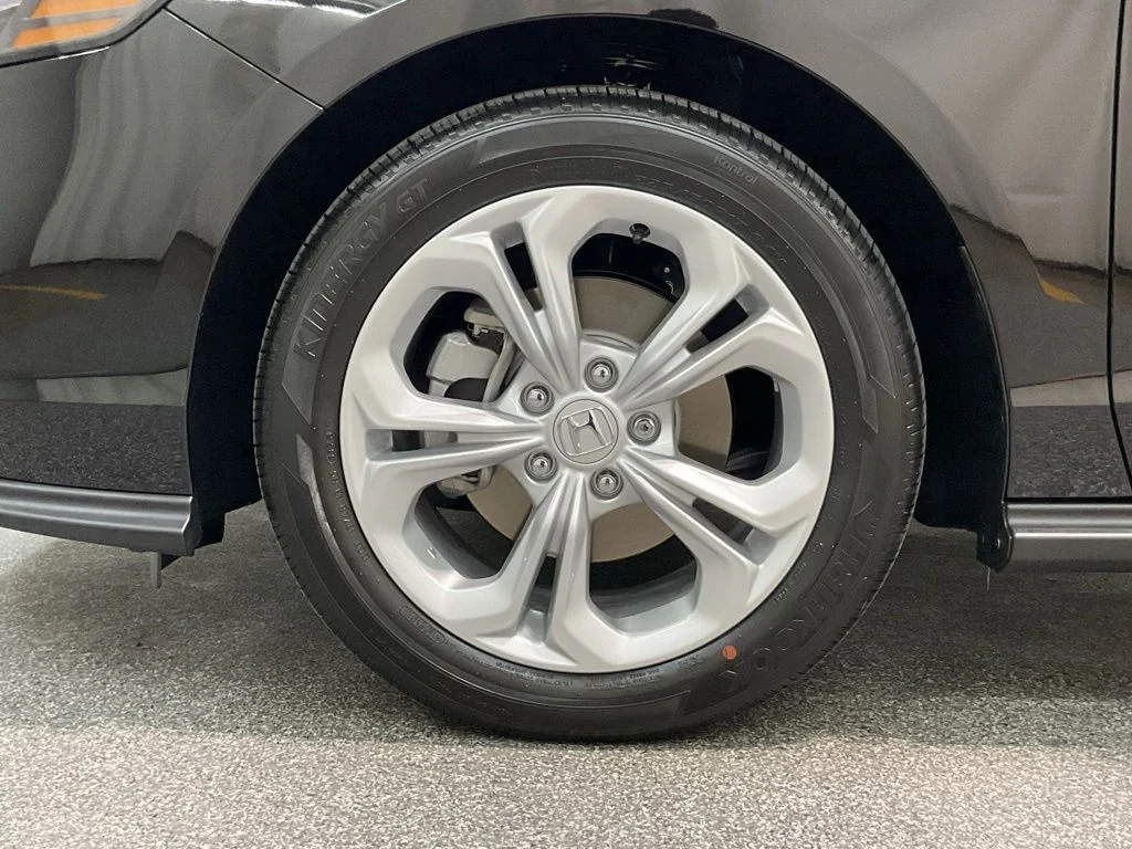 2026 Honda Accord LX - Photo 32
