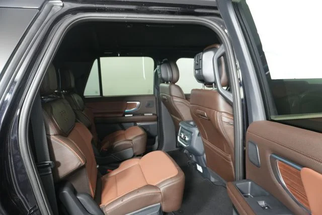 New 2027 Agate Black Metallic Ford MAX King Ranch® image 29