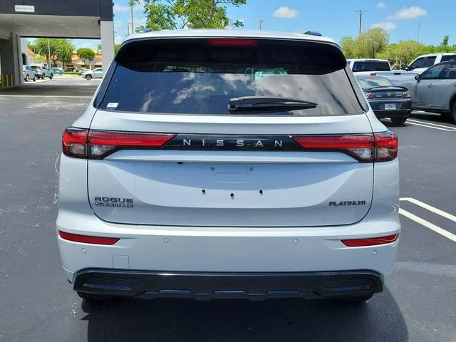 New 2026 White Nissan Platinum image 5