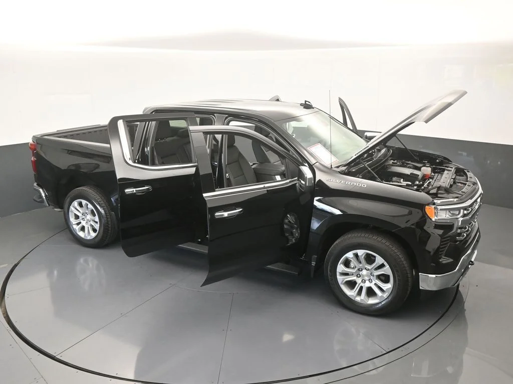 Used 2026 Black Chevrolet LTZ image 79